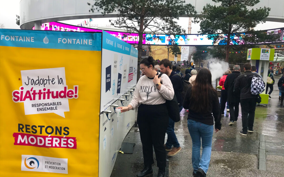 Distributeurs d’eau fraîche : comparatif 2025 pour festivals et manifestations